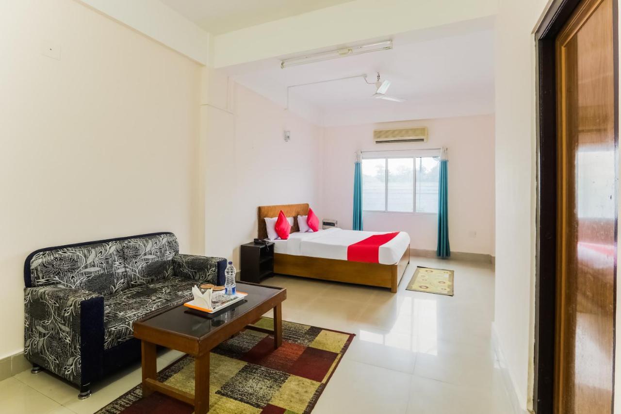 Oyo 44821 Hotel Paane Pasighat Eksteriør bilde