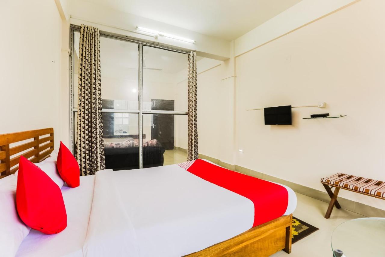 Oyo 44821 Hotel Paane Pasighat Eksteriør bilde